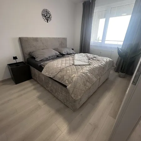 Apartmán Royal Blue Parking Free