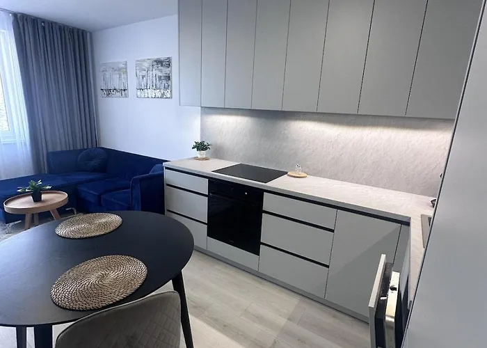 Appartement Royal Blue Parking Free Trnava